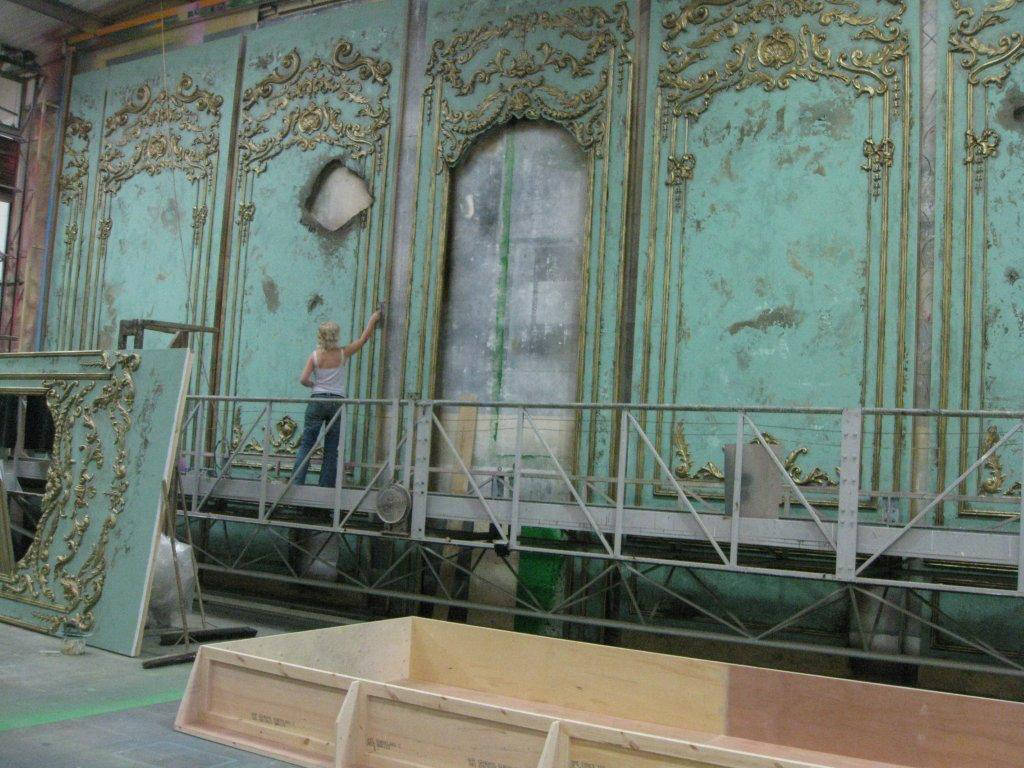 GREAT EXPECTATIONS - Set Construction - Robin Peoples